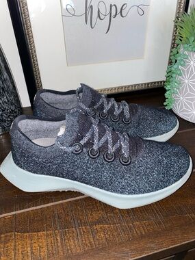 Allbirds Women's Wool Dasher 2 Mizzle Dark Gray Knit Lace-Up Sneakers Size 9